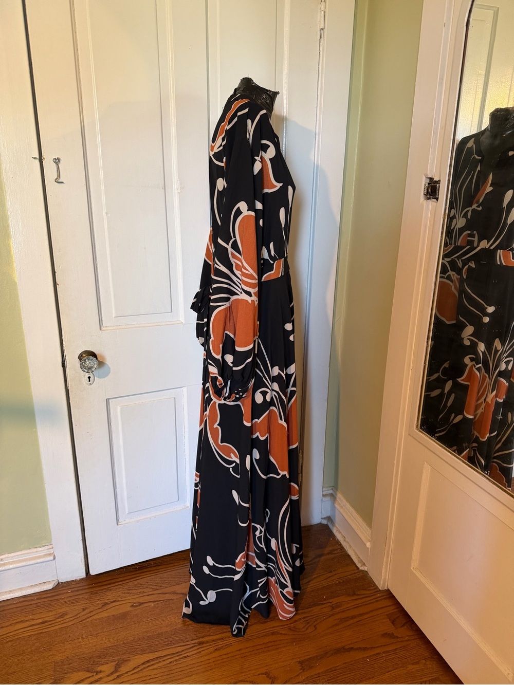Premier Amour Long Black Maxi Dress with Rust Floral Print Size 10 - Picture 9 of 12